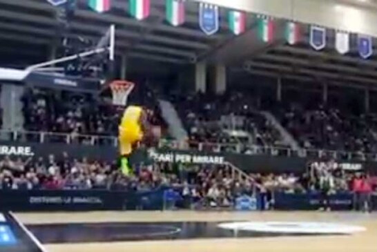 All Star Game Beko: Abass vince lo Slam Dunk Contest