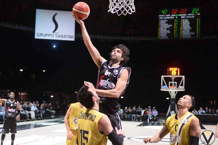 Gli Highlights di Segafredo Virtus-Basket Recanati