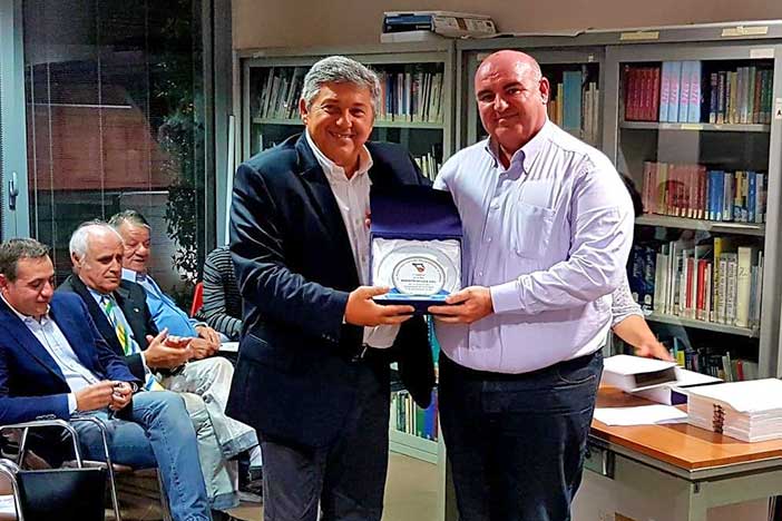 Cento, Pulidori ritira il premio FIP per la promozione in A2