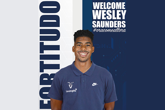 Fortitudo, ufficiale Wesley Saunders