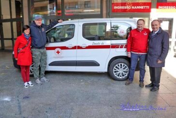 La raccolta fondi della Fossa dei Leoni 1970 <br>per donare un Fiat Dobló <br>alla Croce Rossa Italiana